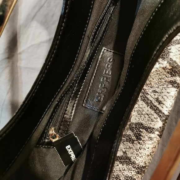 EXPRESS bling bling clutch - Picture 2 of 5